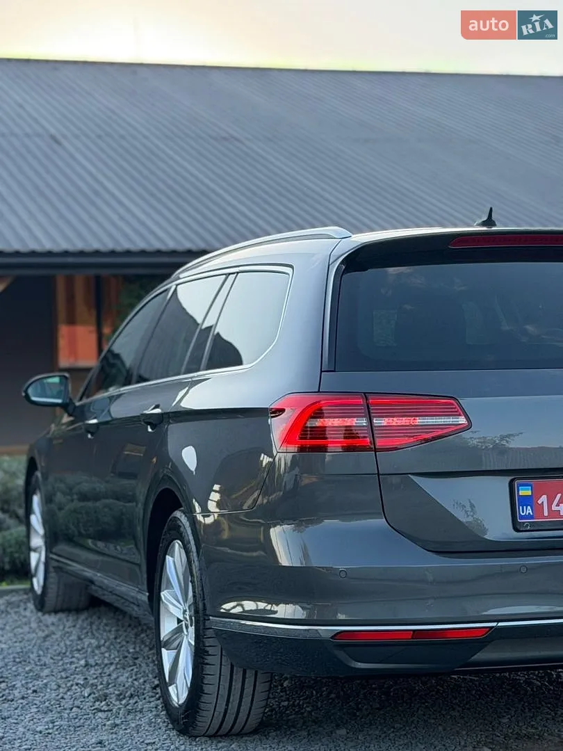2017 Volkswagen Passat - мініатюра 136