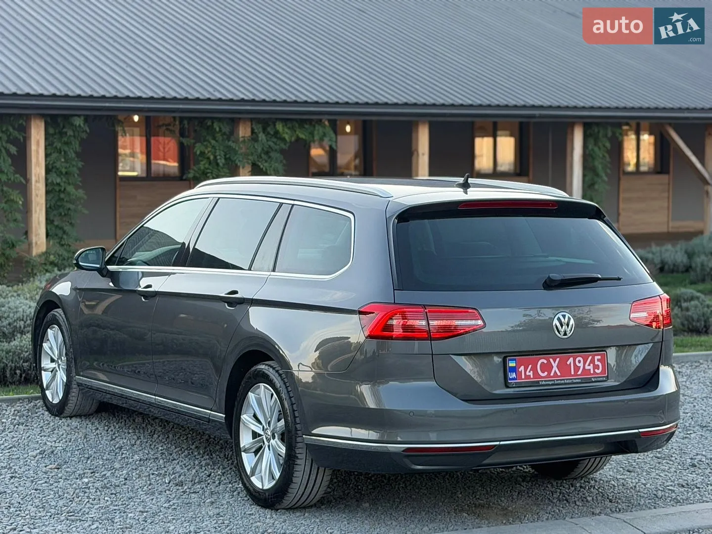 2017 Volkswagen Passat - мініатюра 142