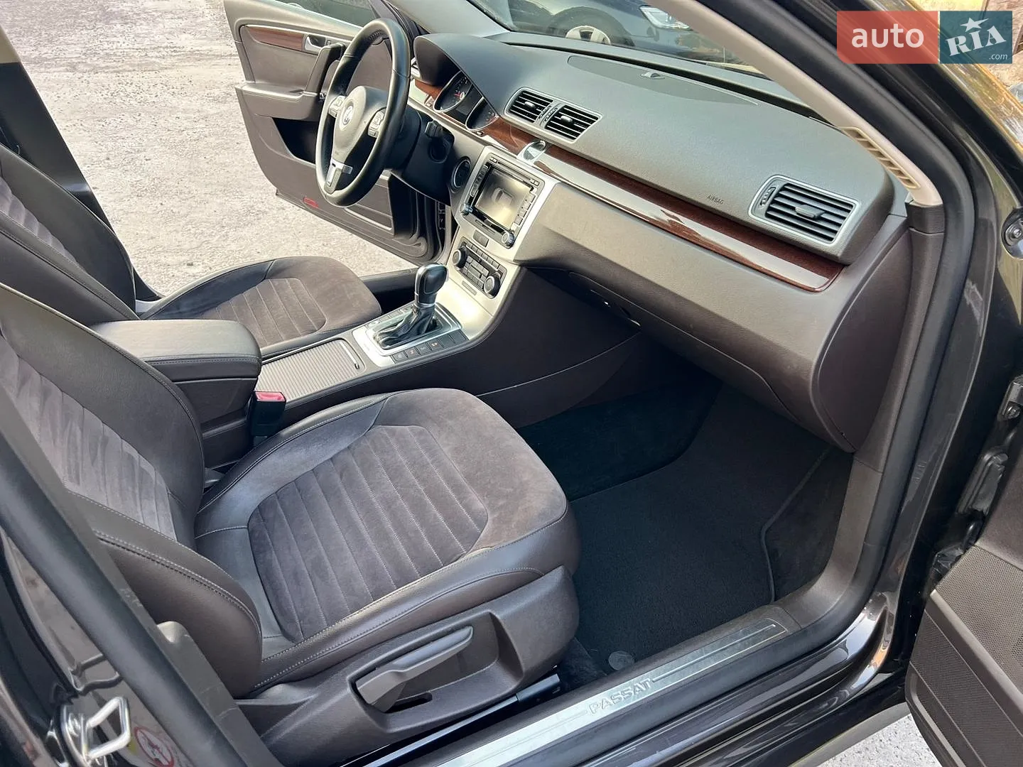 2012 Volkswagen Passat - мініатюра 13