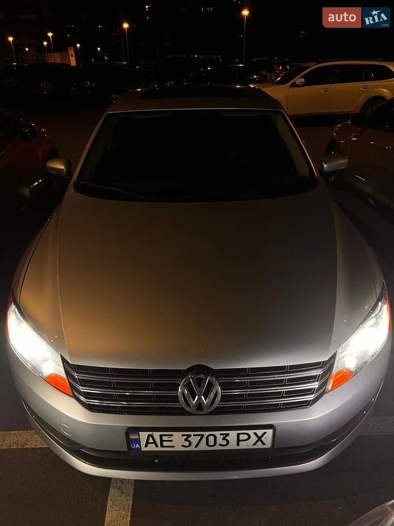 2015 Volkswagen Passat - фото 1