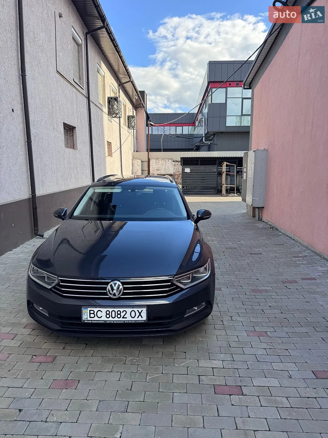 2018 Volkswagen Passat - фото 1