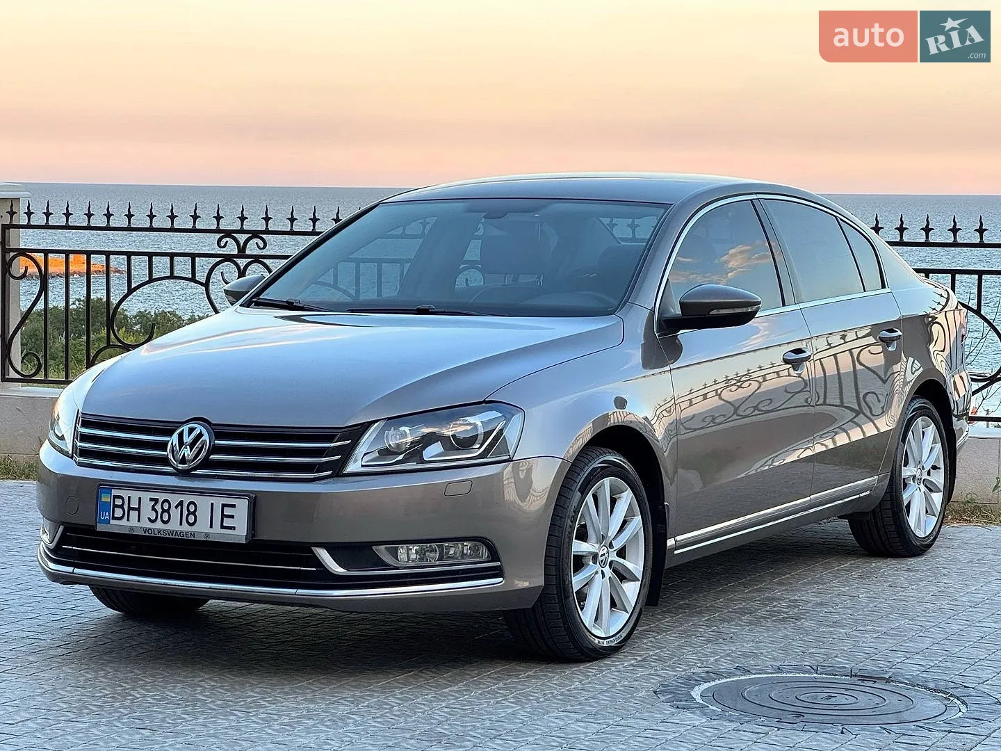 2011 Volkswagen Passat - мініатюра 11