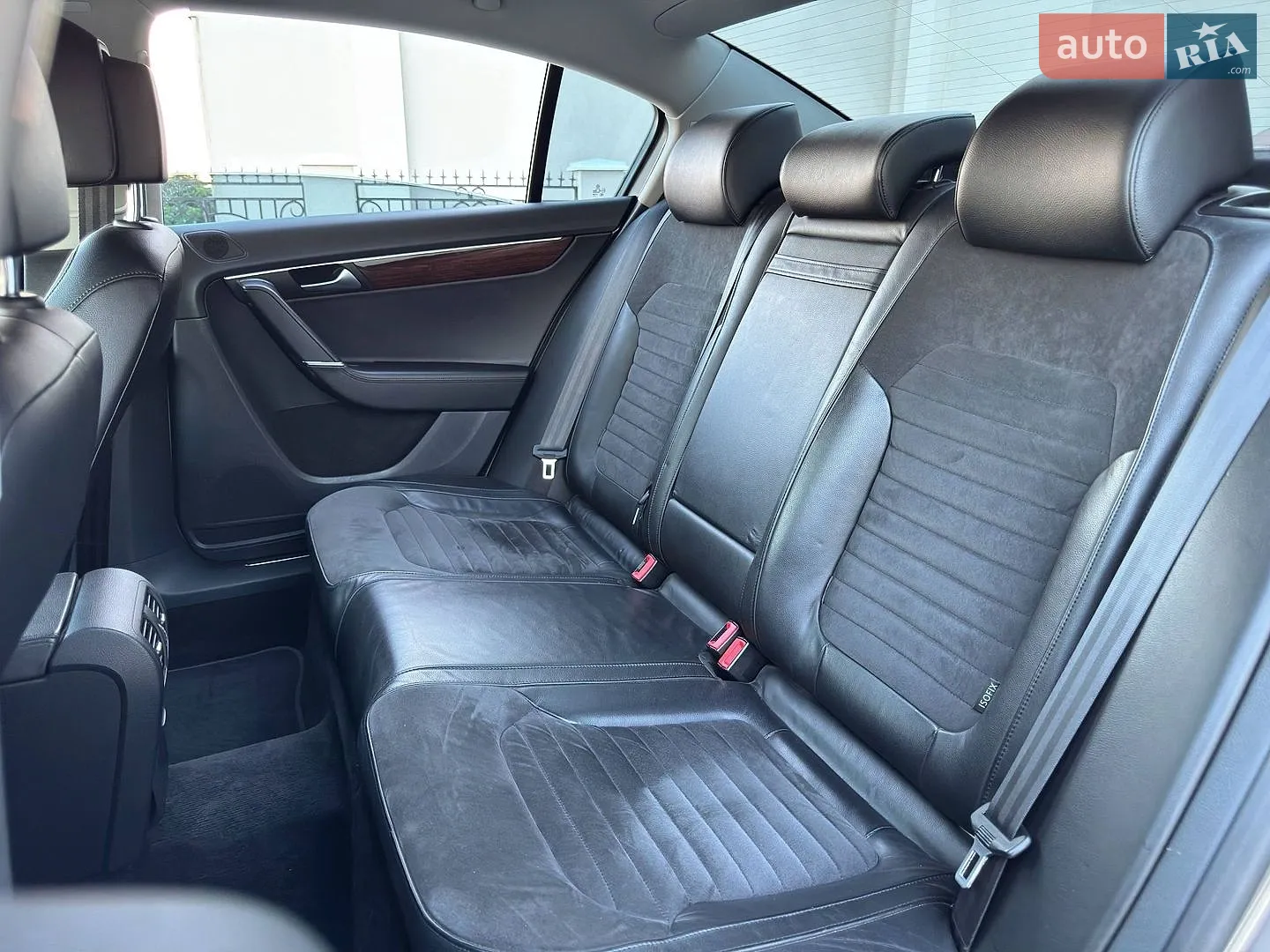 2011 Volkswagen Passat - мініатюра 27