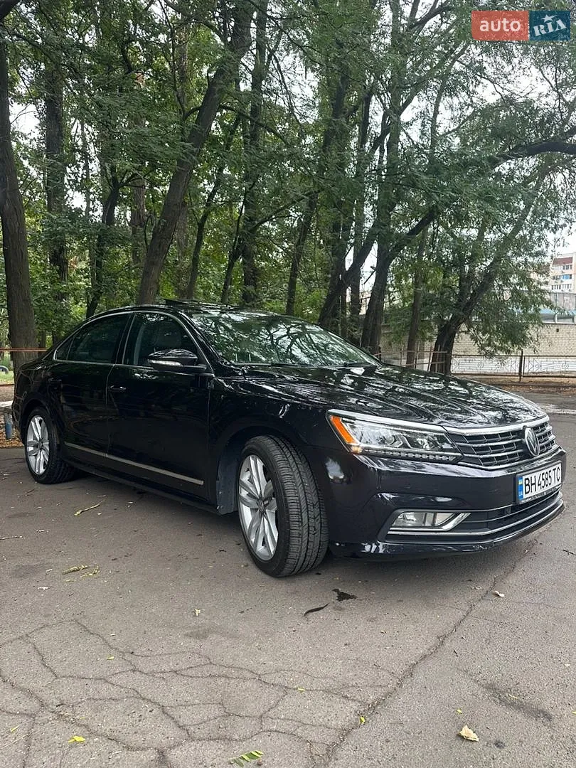 2017 Volkswagen Passat - мініатюра 3