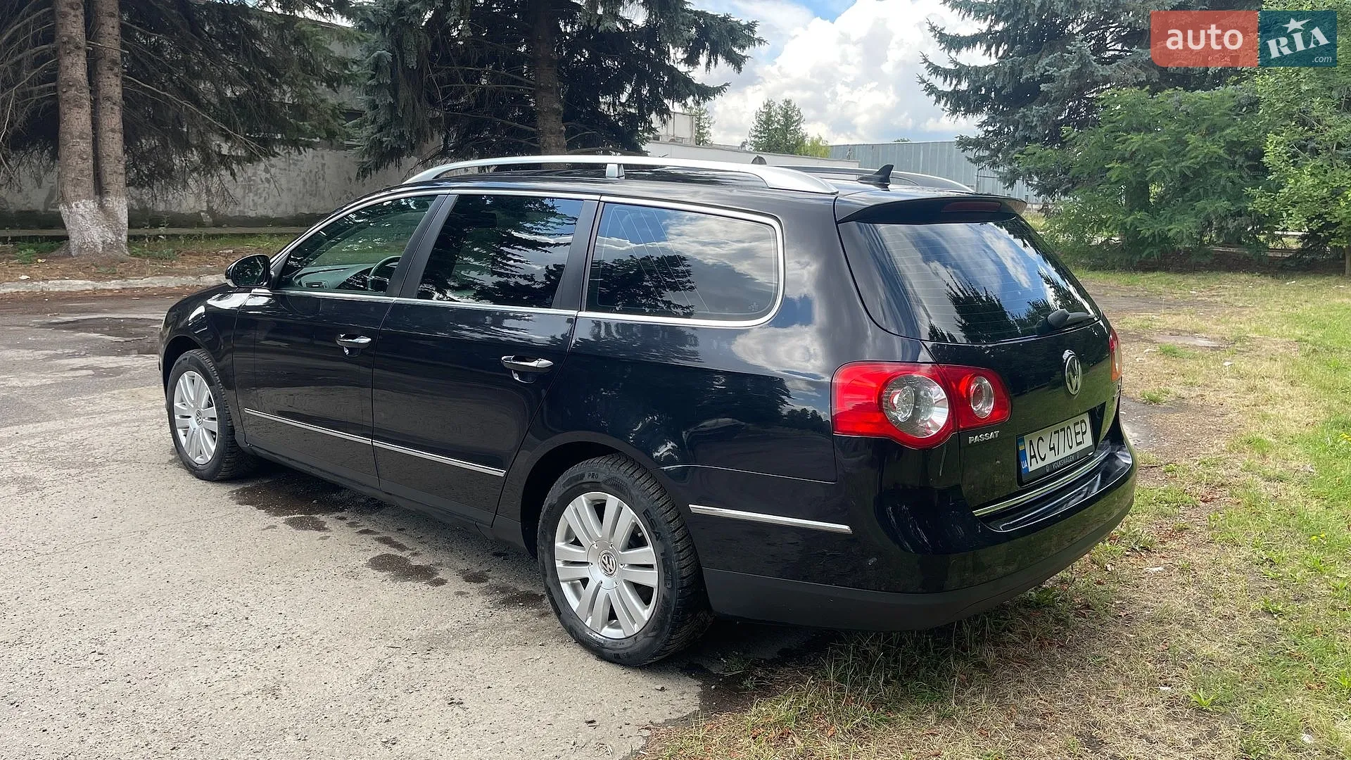 2010 Volkswagen Passat - мініатюра 3