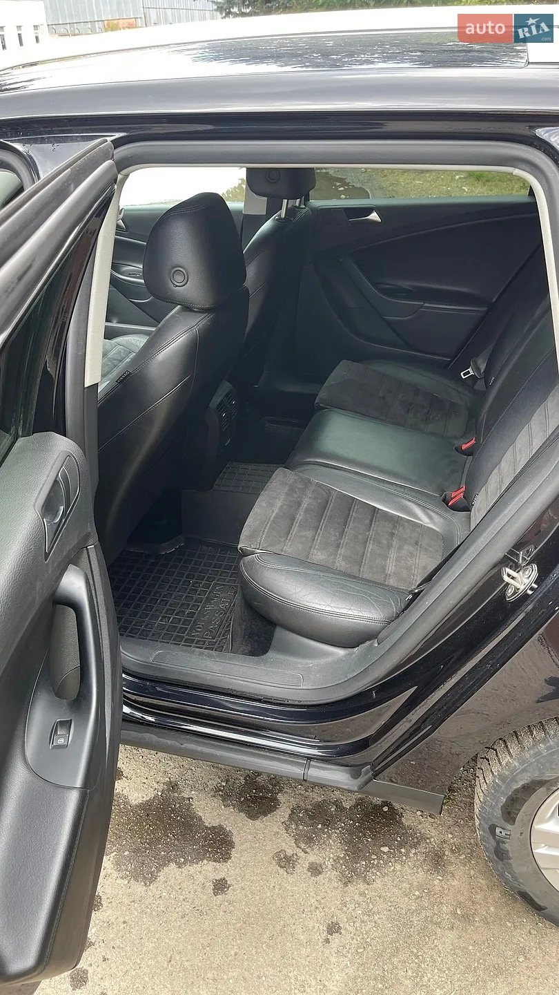 2010 Volkswagen Passat - мініатюра 14