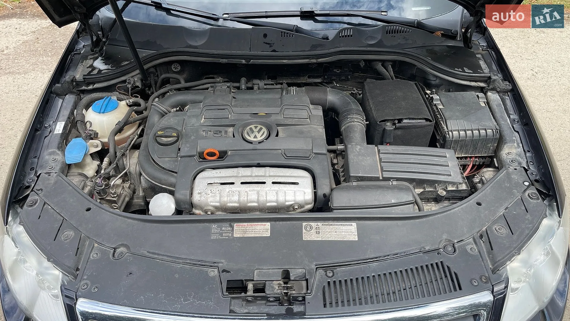2010 Volkswagen Passat - мініатюра 23