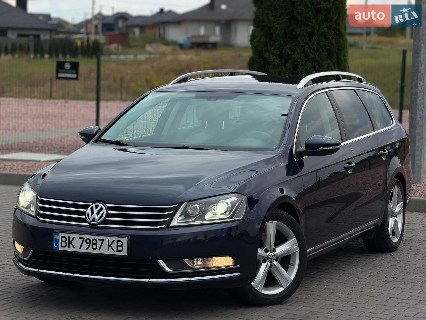 2011 Volkswagen Passat - мініатюра 9