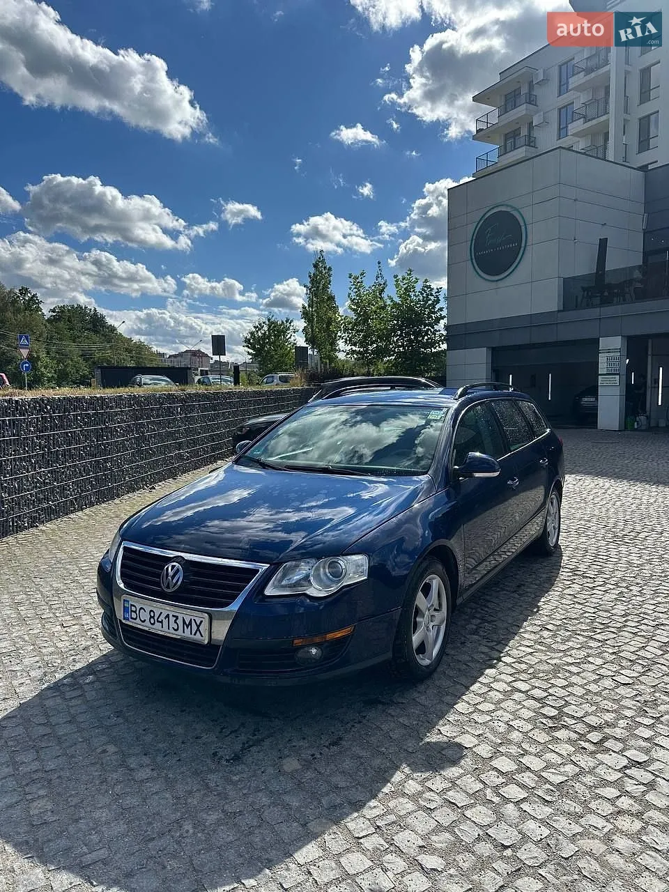 2010 Volkswagen Passat - фото 1