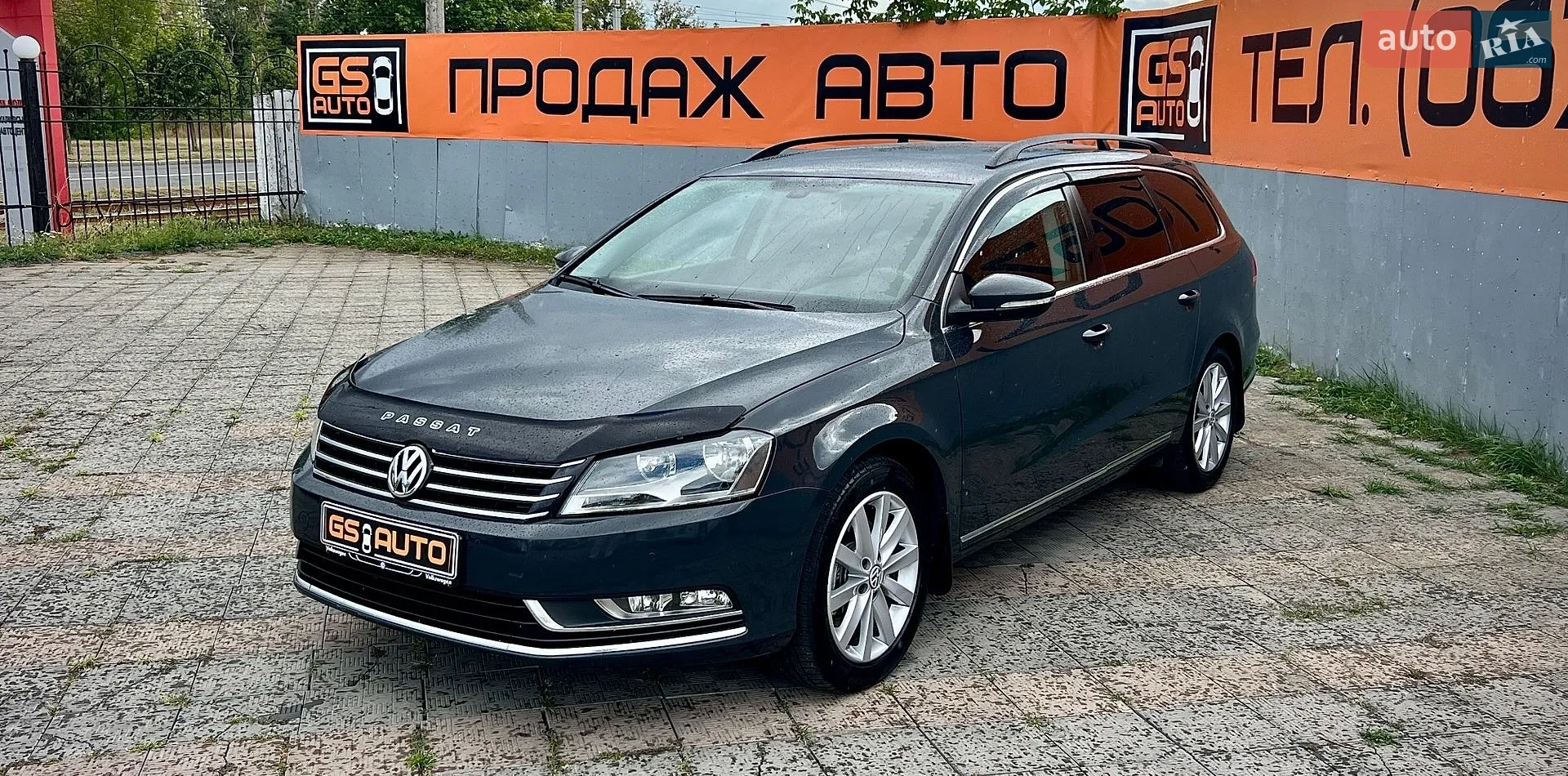 2011 Volkswagen Passat - мініатюра 2