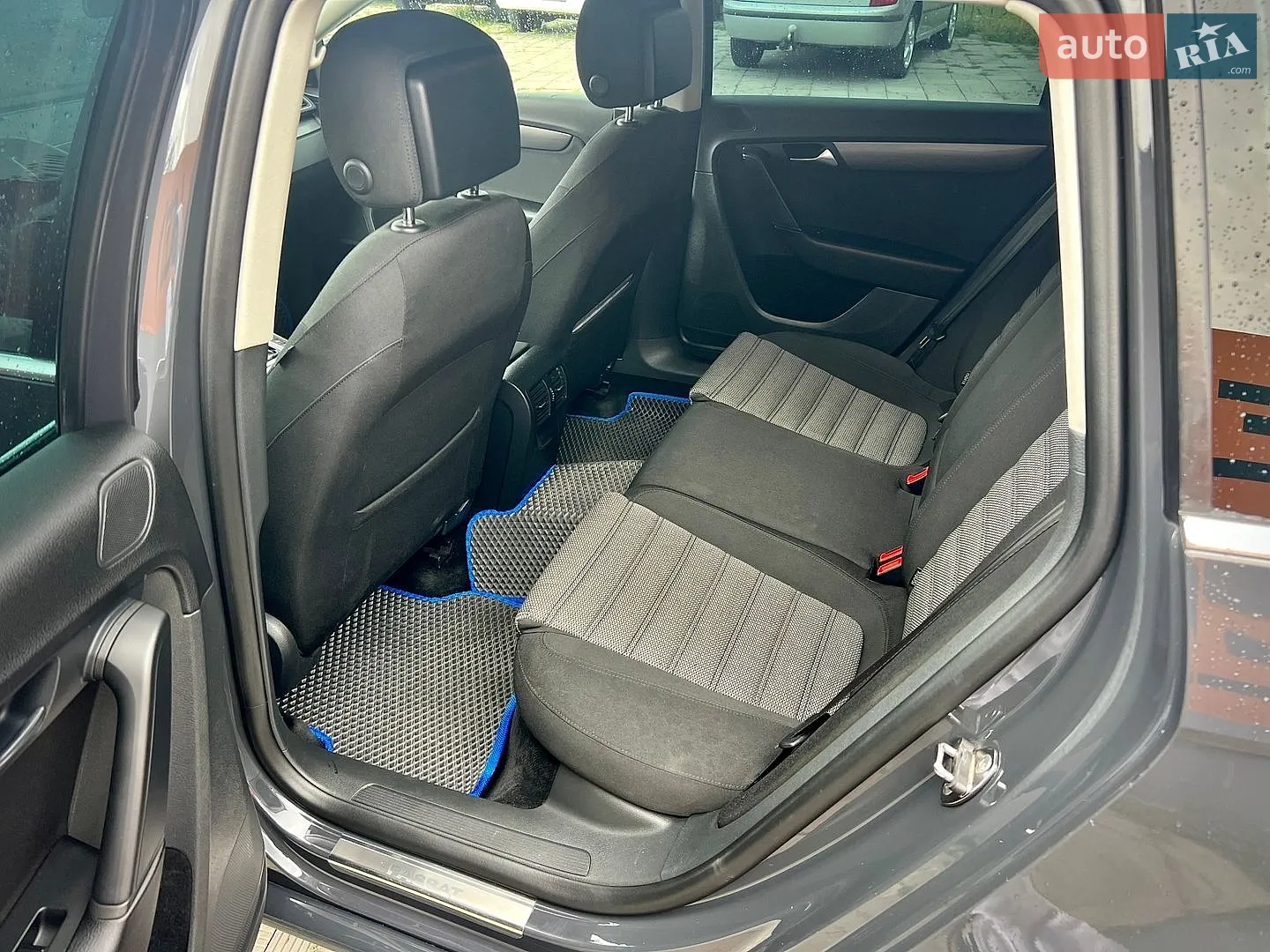 2011 Volkswagen Passat - мініатюра 10