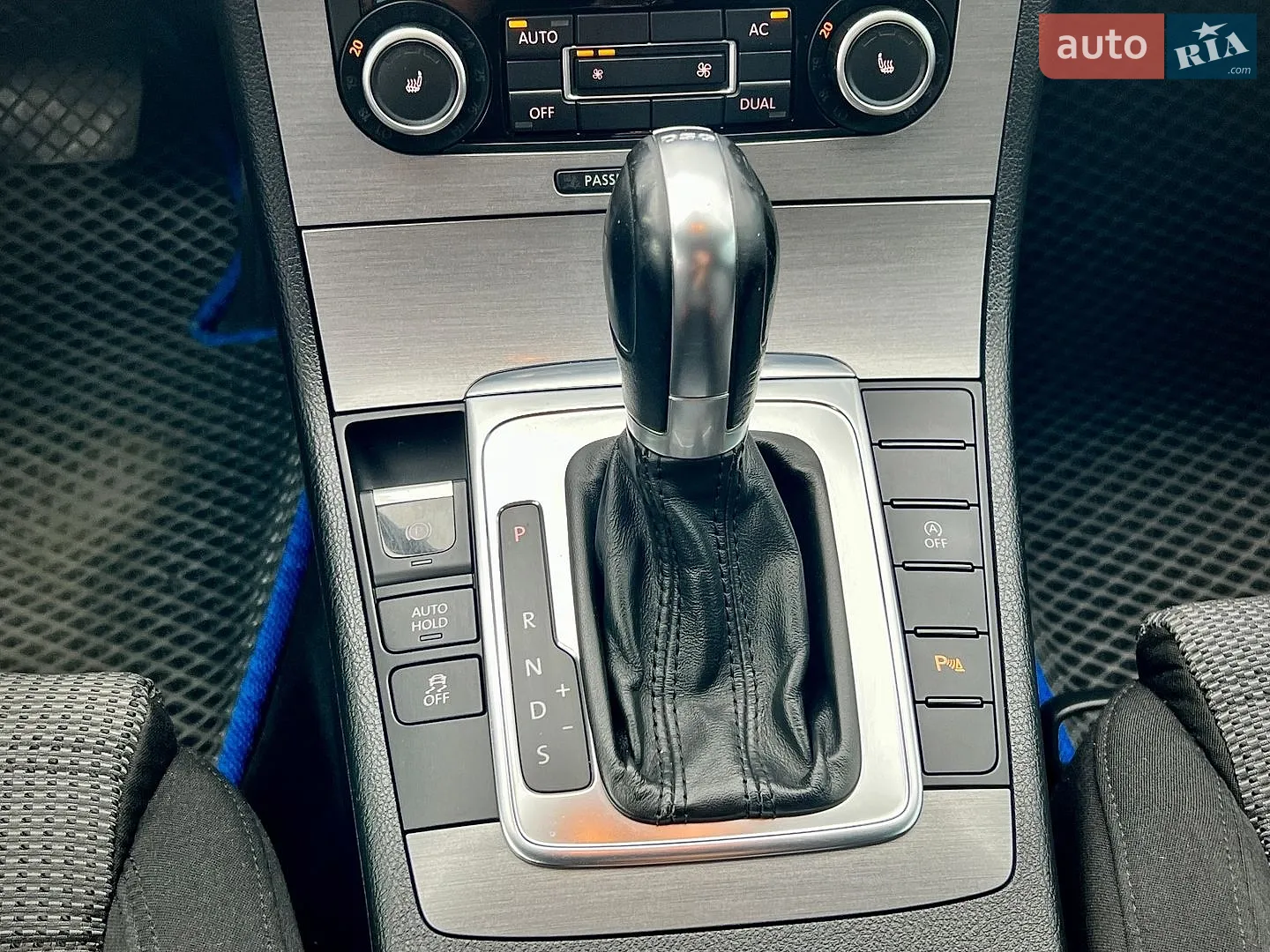 2011 Volkswagen Passat - мініатюра 18