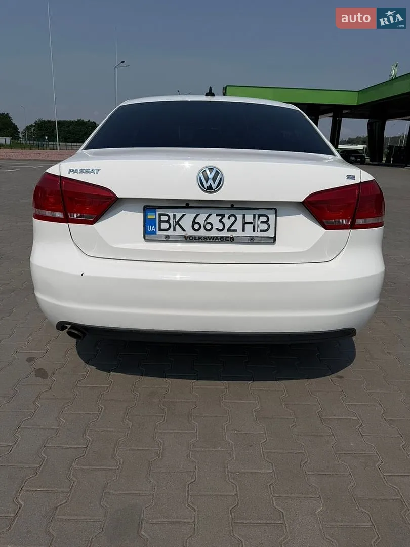 2013 Volkswagen Passat - мініатюра 9