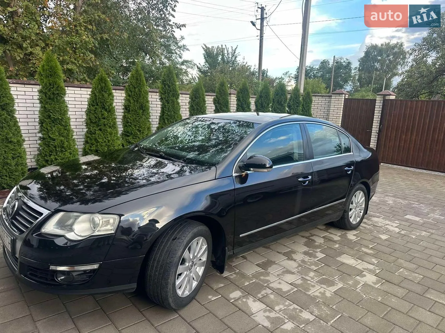 2010 Volkswagen Passat - фото 1