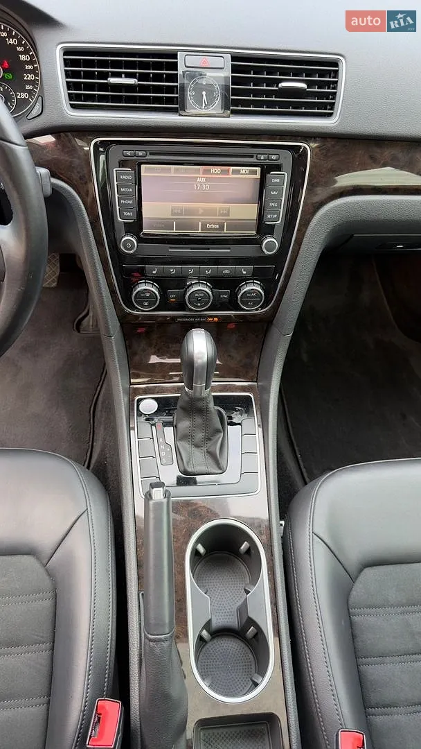 2014 Volkswagen Passat - мініатюра 17