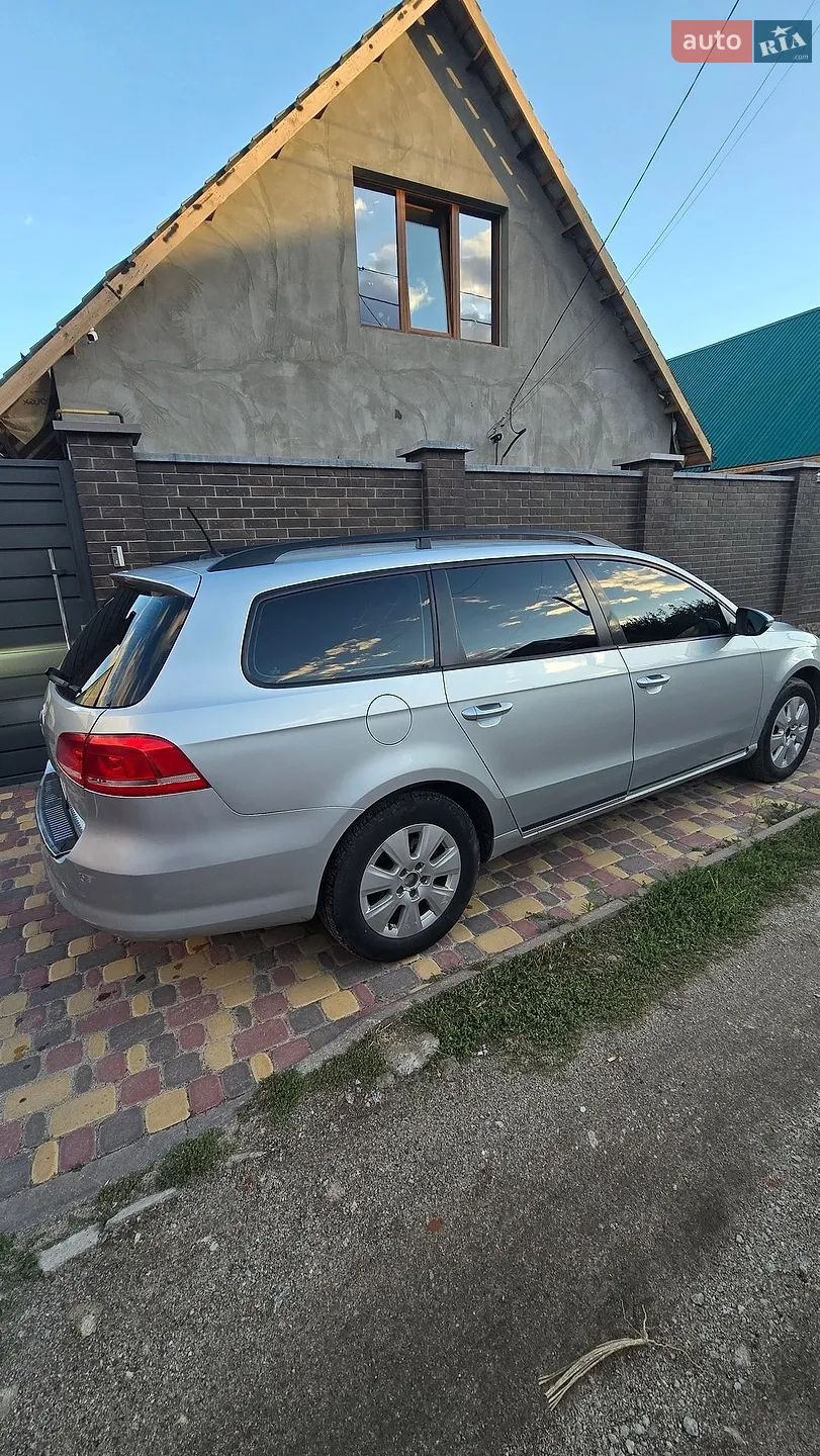 2011 Volkswagen Passat - мініатюра 6
