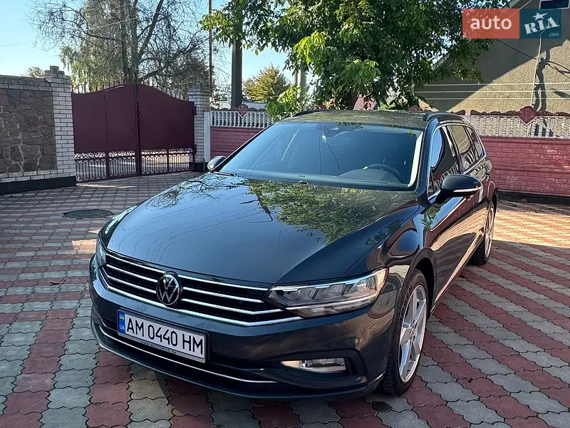 Volkswagen Passat