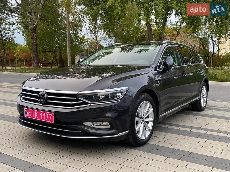 Volkswagen Passat 2023