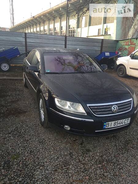 Седан Volkswagen Phaeton 2004 в Полтаве