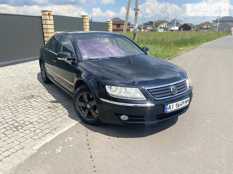 Седан Volkswagen Phaeton 2007 в Киеве