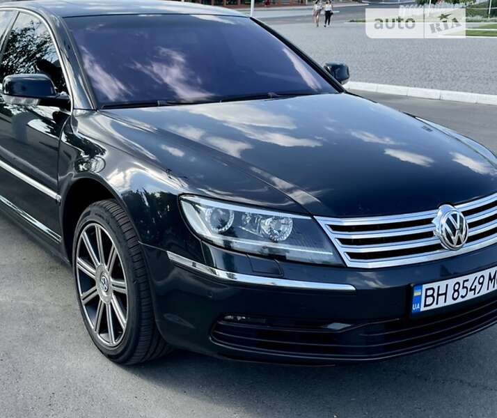 Седан Volkswagen Phaeton 2009 в Ізмаїлі