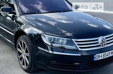 Седан Volkswagen Phaeton 2009 в Ізмаїлі