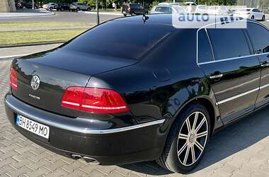 Седан Volkswagen Phaeton 2009 в Ізмаїлі