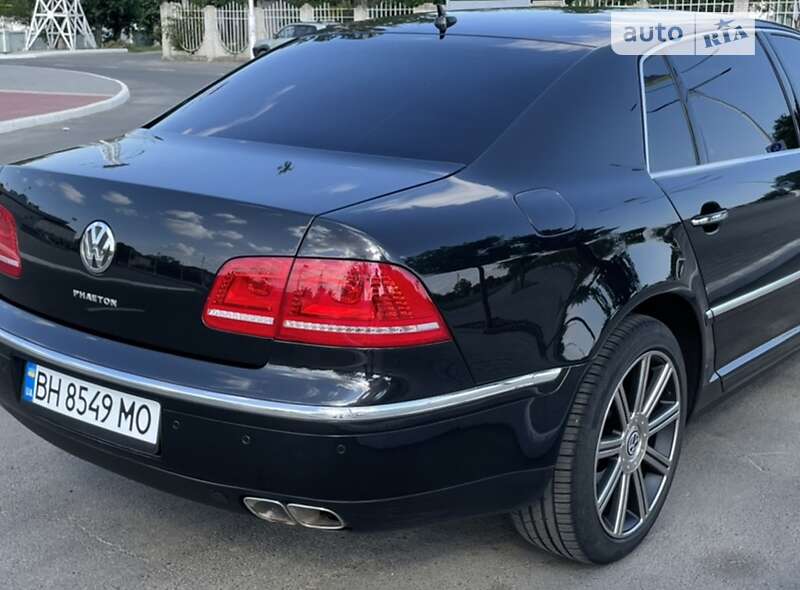 Седан Volkswagen Phaeton 2009 в Ізмаїлі