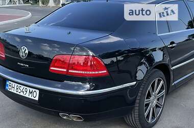 Седан Volkswagen Phaeton 2009 в Ізмаїлі