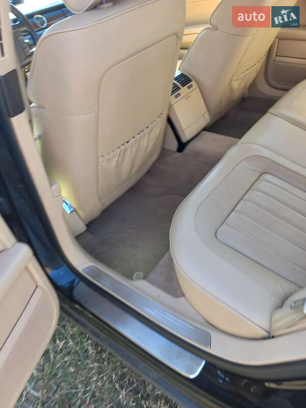 Седан Volkswagen Phaeton 2005 в Ивано-Франковске