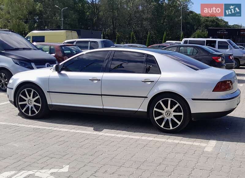 Седан Volkswagen Phaeton 2005 в Львове