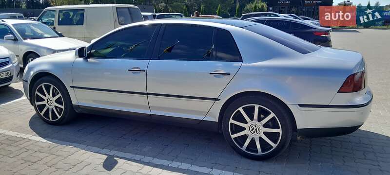 Седан Volkswagen Phaeton 2005 в Львове