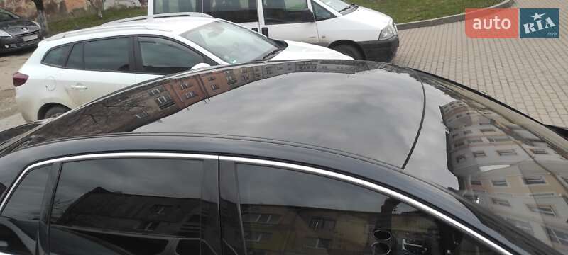 Седан Volkswagen Phaeton 2011 в Ровно