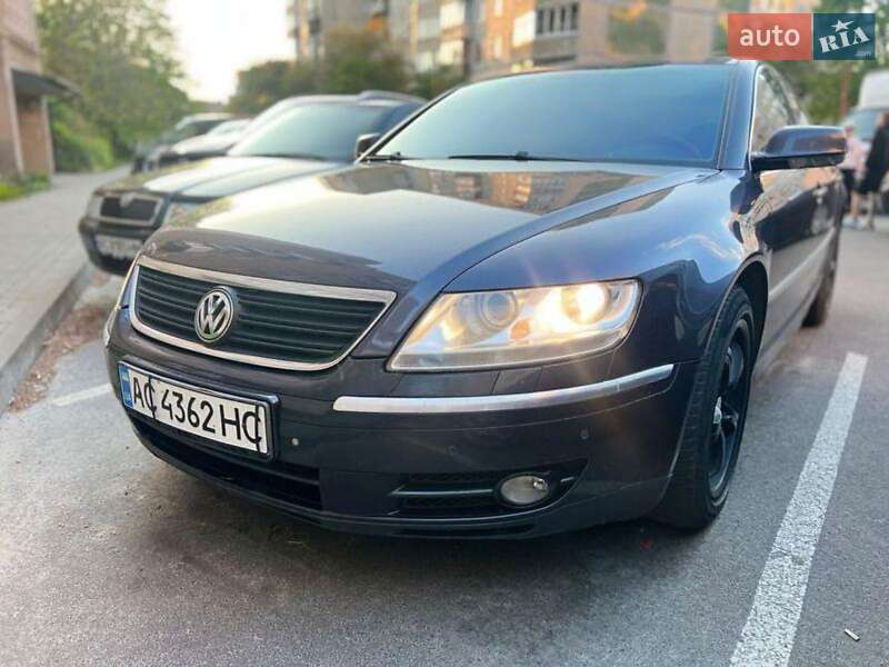 Volkswagen Phaeton 2004