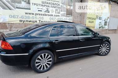 Седан Volkswagen Phaeton 2005 в Кривому Розі