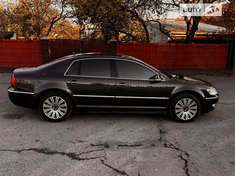 Седан Volkswagen Phaeton 2010 в Тячеві