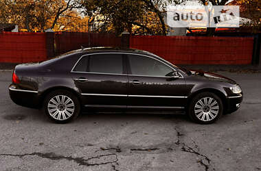 Седан Volkswagen Phaeton 2010 в Тячеве