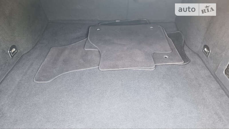 Седан Volkswagen Phaeton 2014 в Кропивницькому фото 4 Седан Volkswagen Phaeton 2014 в Кропивницькому