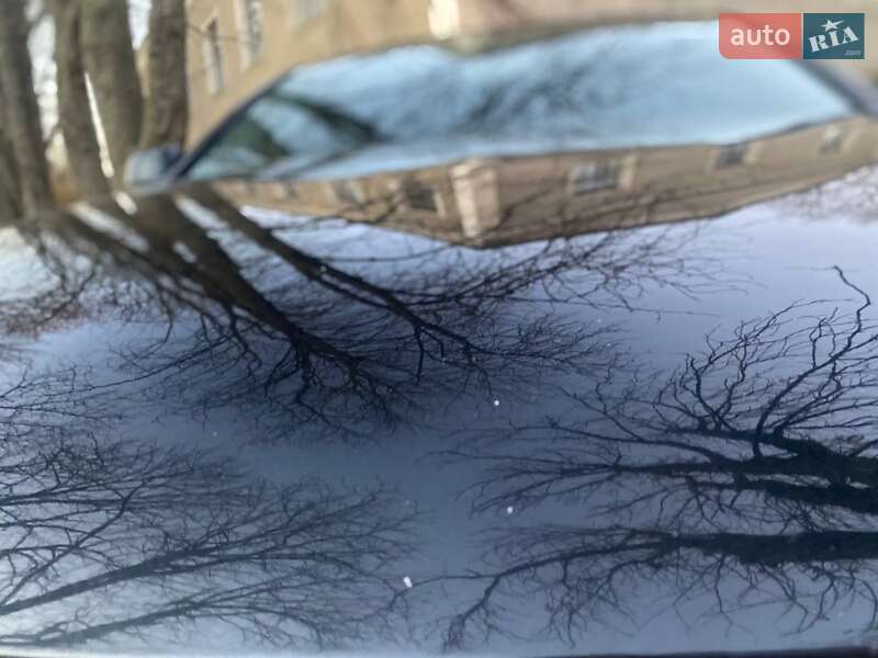 Седан Volkswagen Phaeton 2006 в Виннице