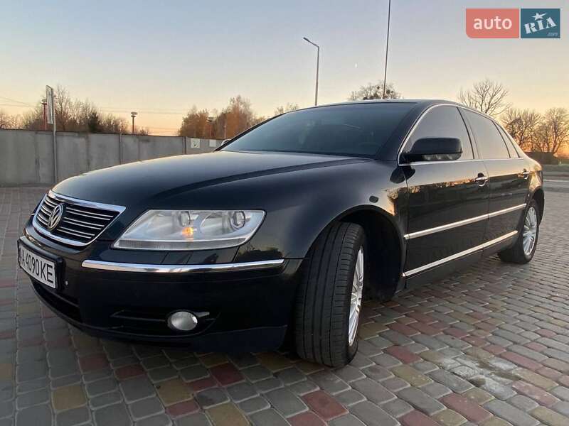 Седан Volkswagen Phaeton 2006 в Виннице
