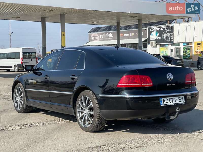 Седан Volkswagen Phaeton 2009 в Ужгороде