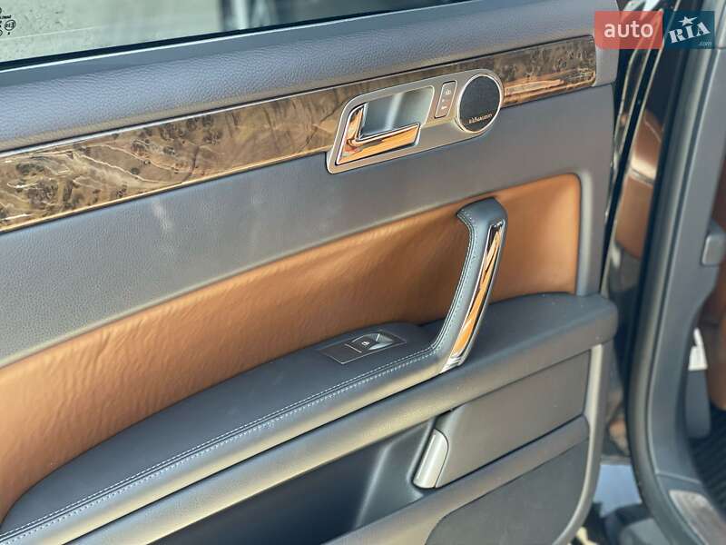 Седан Volkswagen Phaeton 2009 в Ужгороде