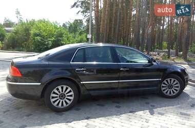 Седан Volkswagen Phaeton 2004 в 