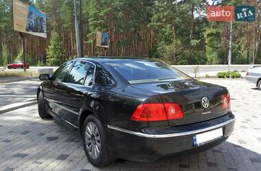 Седан Volkswagen Phaeton 2004 в 