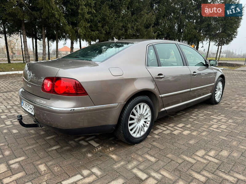 Седан Volkswagen Phaeton 2008 в Рівному