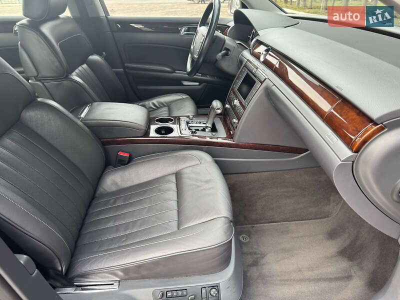 Седан Volkswagen Phaeton 2008 в Рівному