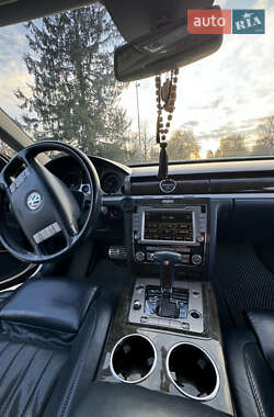 Седан Volkswagen Phaeton 2009 в 