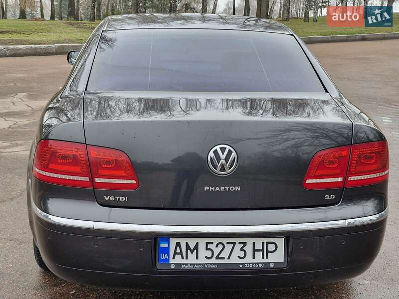 Седан Volkswagen Phaeton 2011 в Житомирі
