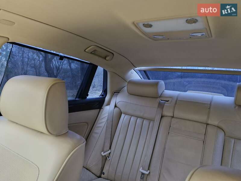 Седан Volkswagen Phaeton 2011 в Житомирі