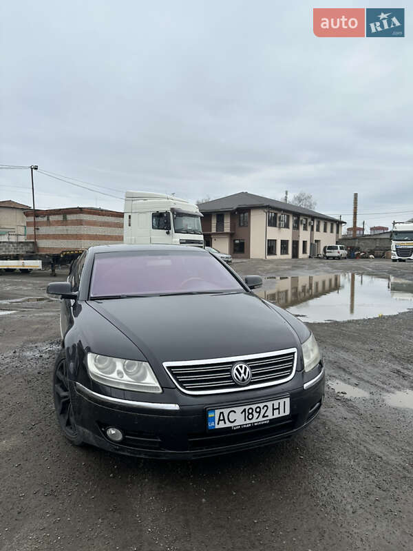 Седан Volkswagen Phaeton 2006 в Луцьку